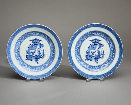 Paire de porcelaines continentales chinoises d’exp