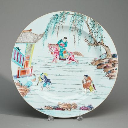 Grand plat de service en porcelaine « famille rose