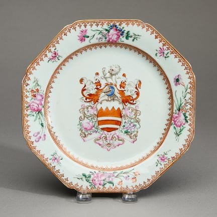 Assiette octogonale en porcelaine chinoise de styl