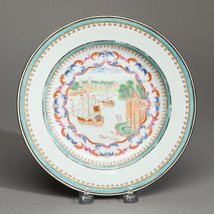 Assiette en porcelaine de la « famille rose » dest