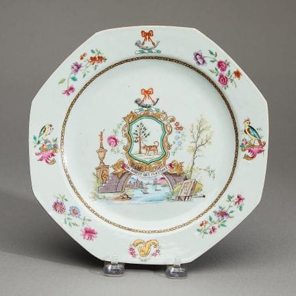 Assiette octogonale en porcelaine chinoise d'expor