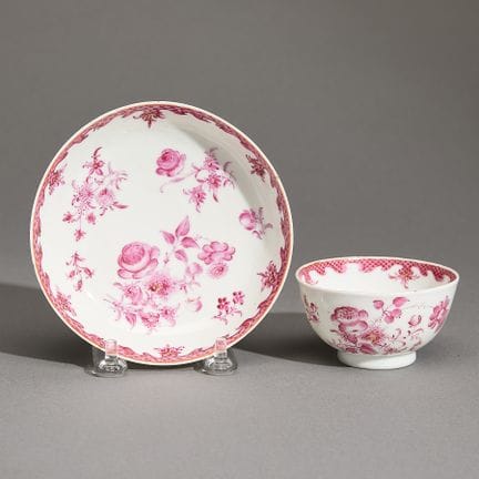 Bol à thé et soucoupe en porcelaine chinoise d'exp