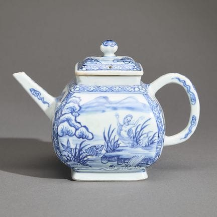 Théière et couvercle en porcelaine chinoise d'expo
