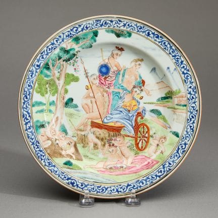 Assiette en porcelaine de style « famille rose » d