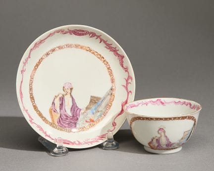 Bol à thé et soucoupe en porcelaine chinoise d’exp