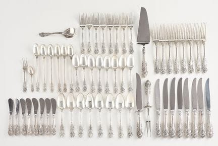 Wallace Silversmiths, United States. Set of 61 pie