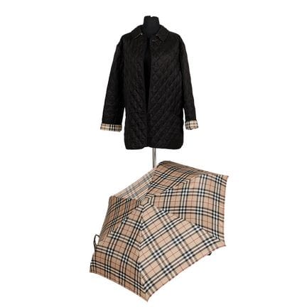 Burberry London black quilted jacket with signatur