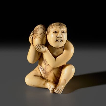 Ɏ UN RARO NETSUKE DE MARFIL DE LA ESCUELA DE KIOTO
