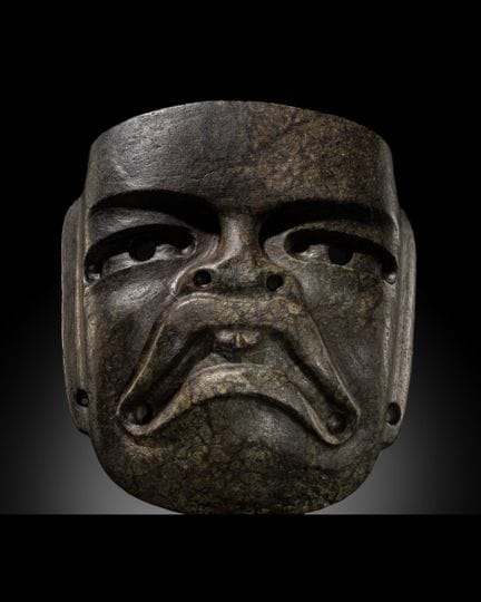 MASCHERA DI GIAGUARO-UOMO IN PIETRA VERDE SCURA, C