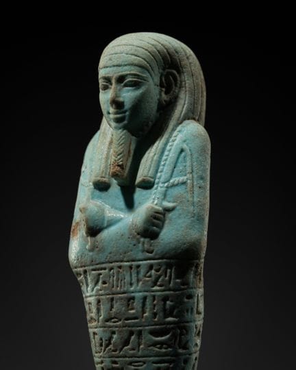 UN SHABTI EN FAÏENCE TURQUOISE CLAIRE, DE BELLE FA