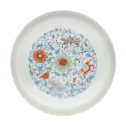 Une cuvette chinoise « à médaillon floral » en dou