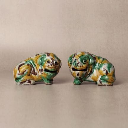 Coppia di statuette cinesi raffiguranti “animali m