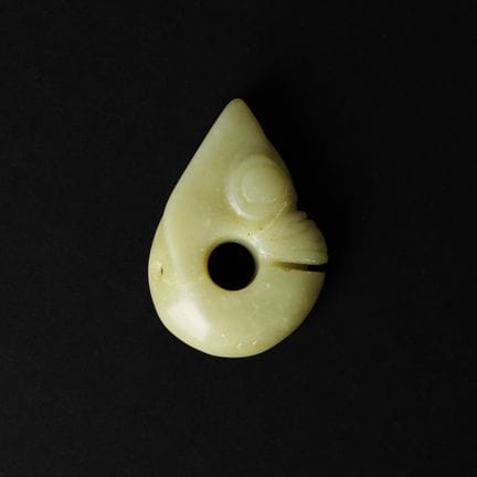 Sculpture chinoise en jade de style archaïque repr