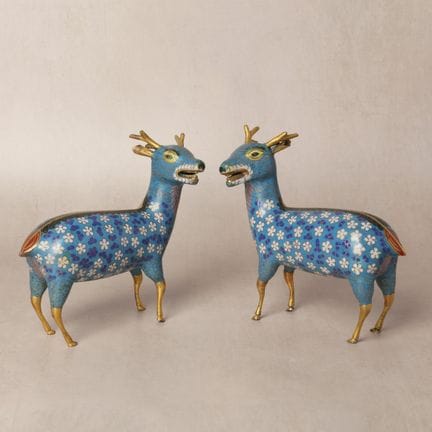 Coppia di statuette cinesi raffiguranti cervi in s