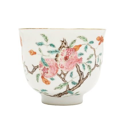Tasse chinoise de style « famille rose » à motif d