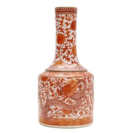 Vase chinois en forme de maillet, décoré de « drag