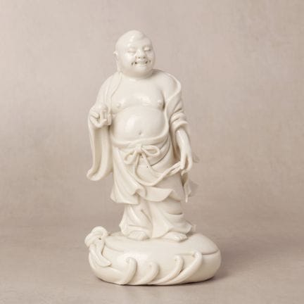 Statuetta cinese in blanc-de-chine raffigurante Bu