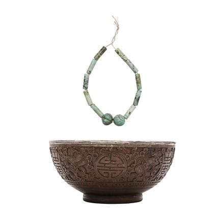 Bol chinois sculpté dans une noix de coco et chape