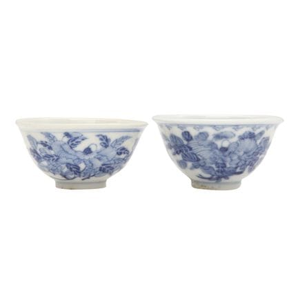 Deux petites tasses chinoises bleues et blanches à
