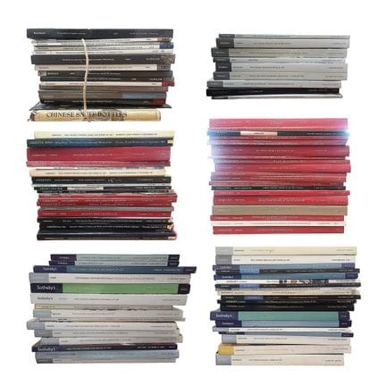 A large group of Asian art catalogues 亞洲藝術拍賣圖錄一組