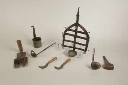 Set bestehend aus einem Berber-Webkamm mit Holzgri