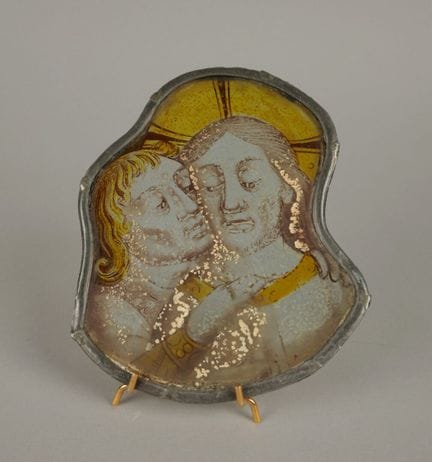VETRATA. Frammento di vetrata in grisaglia e giall