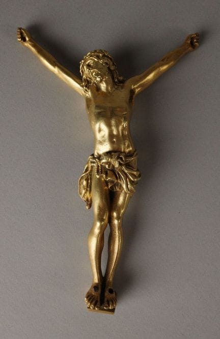 Cristo in bronzo cesellato e dorato 
Firmato "Boua