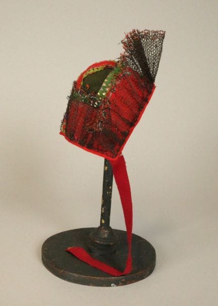 Mädchenhaube im „Beguine“-Stil aus Fontcouverte au