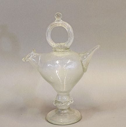Weihwasserkrug oder -kanne aus mundgeblasenem Glas