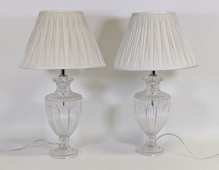 LAURA ASHLEY, XX secolo, coppia di lampade in vetr