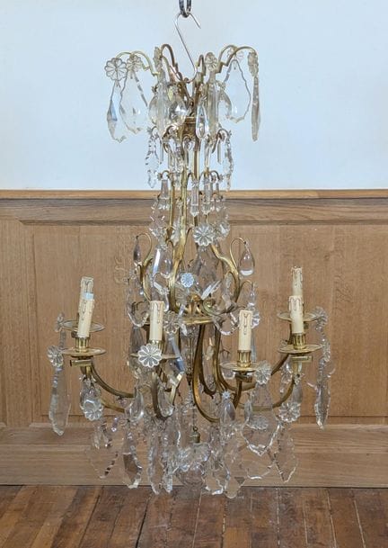 Importante lampadario a "gabbia" in bronzo dorato 