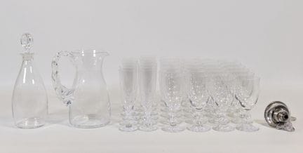 LALIQUE，法国，“Fréjus”系列，水晶餐具套装，每件底部均刻有“Lalique Franc