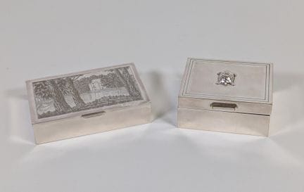 CHRISTIAN DIOR, boite rectangulaire en métal argen