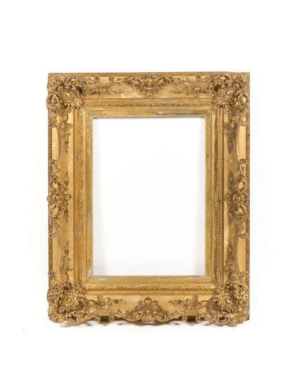 Holzrahmen mit Goldpaste und durchbrochenem Dekor

