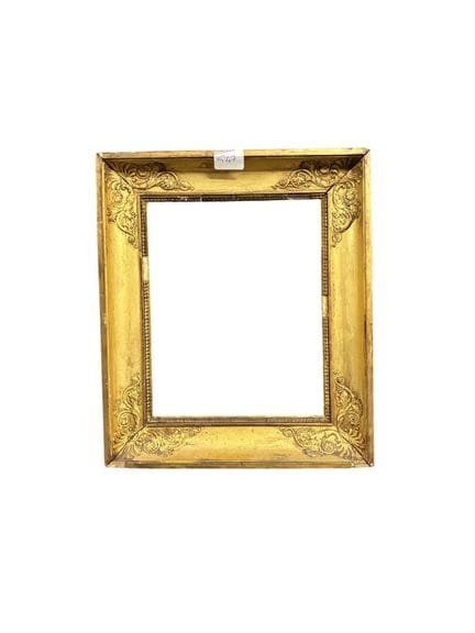 Holzrahmen mit Goldputz und Palmettenverzierung 
E