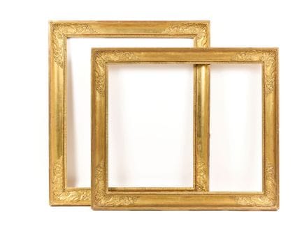 Holzrahmen mit Goldpaste, verziert mit Herzreihen 