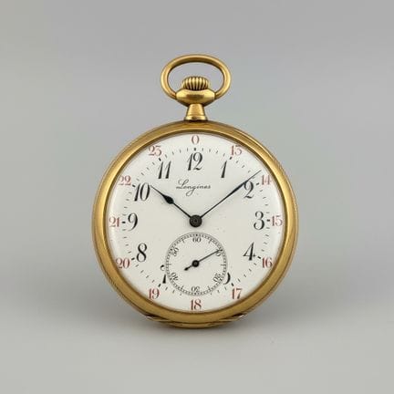 LONGINES
750° yellow gold pocket watch, round 750°