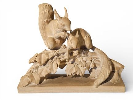 莱奥·阿莫里（1885-？）
树枝上的松鼠夫妇
赤陶
底座上签名
尺寸：47 x 60 x 17 厘