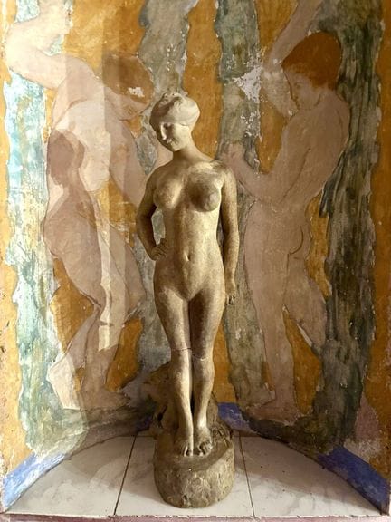 Ecole française vers 1900
Nymphe
Statue en terre c