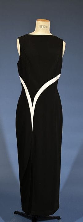 THIERRY MUGLER 
Long, sleeveless dress in black co