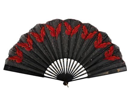 Papillons rouges, France, vers 1890 
Éventail plié
