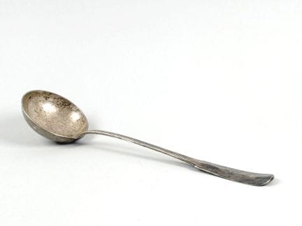 Mestolo in argento (925 millesimi), modello unipla