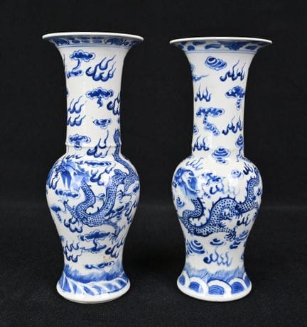 Pair of high-necked porcelain vases decorated in u