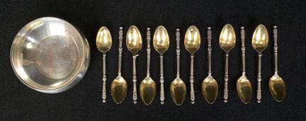 Ensemble en argent 925/1000e soit une coupelle à b