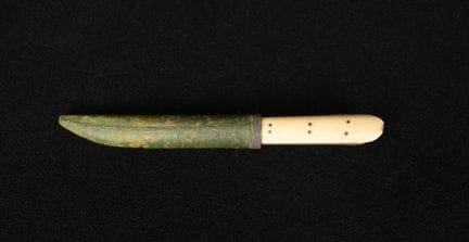 Ethnic Cretan knife, straight blade with a flat, g