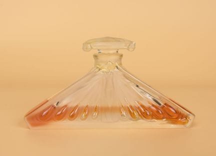 Perfumes de Clamy - «Mujer alada» (1913). Reedició