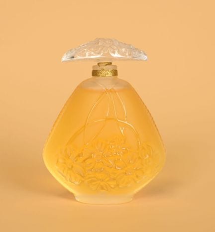 Perfumes Lalique - «Le Jasmin» - (1995)
Frasco de 