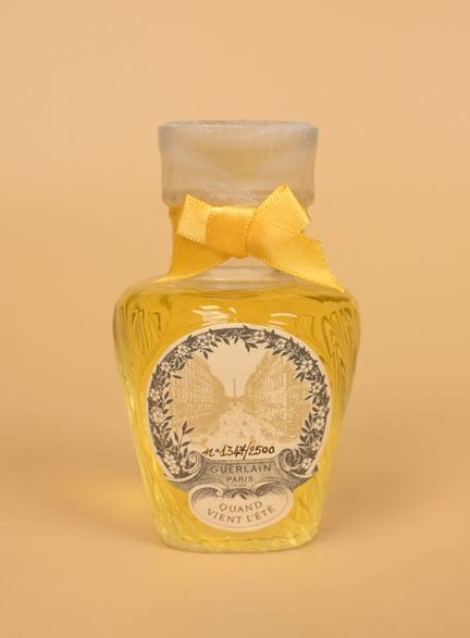 Guerlain - «Quand vient l'Été» - (1909)
Frasco mod