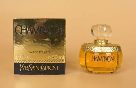 Yves Saint Laurent - «Champagne» - (1992)
Se prese
