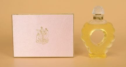 Nina Ricci - «Coeur Joie» - (1946) 
Presentado en 